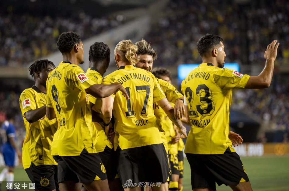 严重受伤 严重受伤