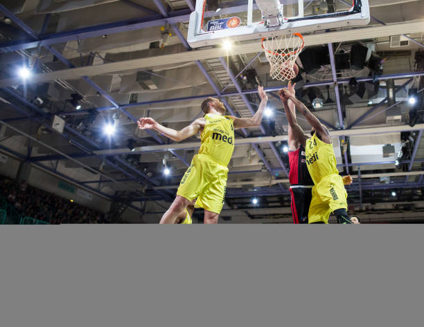 我可以帮你 我可以帮你