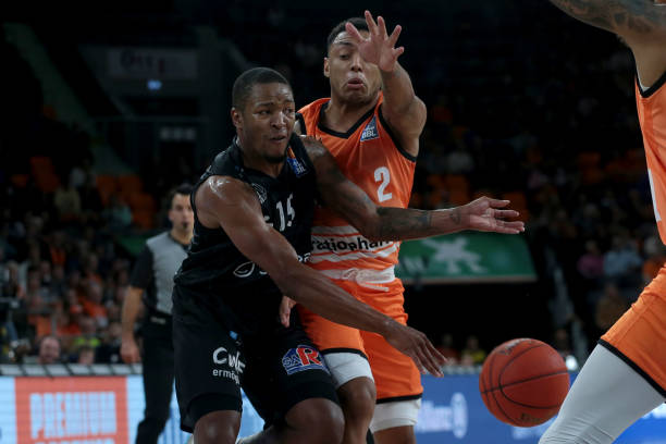 仅能胜任 仅能胜任