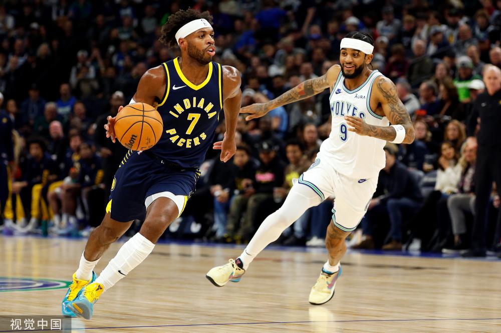 为球队出战 为球队出战